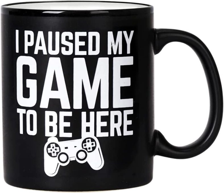 Gamer Gifts for Men, Teen Boys, Him, Boyfriend, Husband, Kids, Women – I Paused My Game To Be Here – Gaming Birthday Gift for Son, Brother, Man – Funny Christmas Present – Black Mug, 11.5oz Coffee Cup