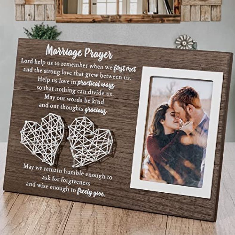 YLOVAN 12.5×8.5 Marriage Prayer Rustic Wood Sign – Wedding Gifts for Couples Wife Husband Anniversary Newlywed Gift Christian Decor Home Inspiring Marriage Gift Picture Frame & Handmade String Hearts