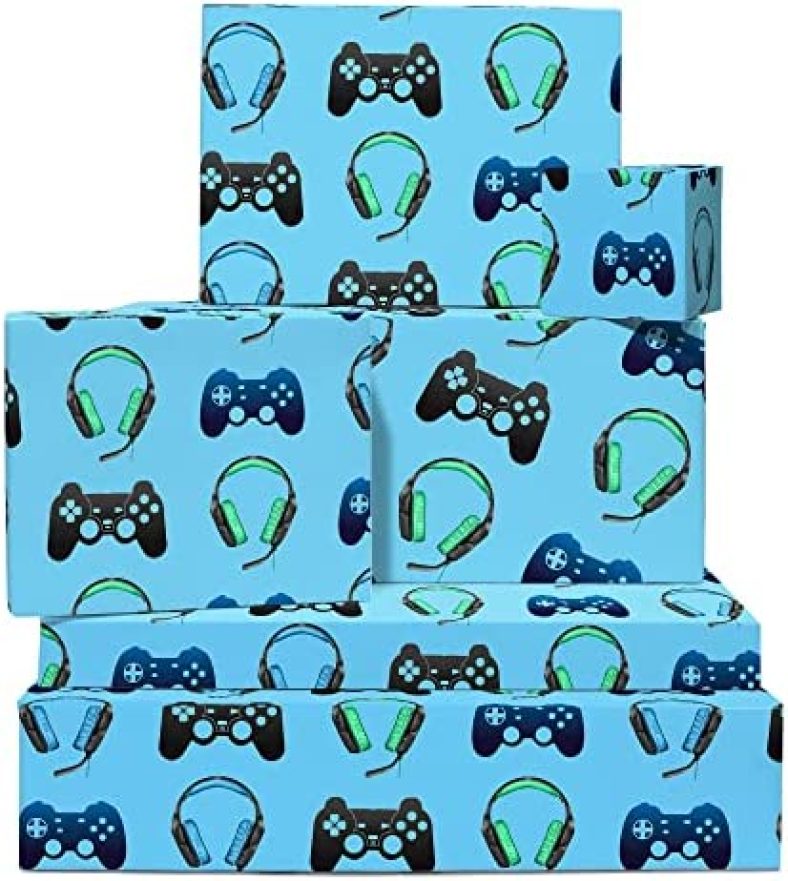 CENTRAL 23 Gamer Wrapping Paper – Boys Wrapping Paper – 6 Sheets of Gift Wrap – For Boy Men Boyfriend – Comes with Fun Stickers